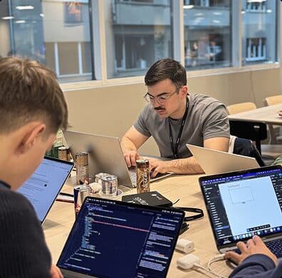 SheepAI Winter 2024 hackathon event photo 4 - developers building AI projects in Zagreb